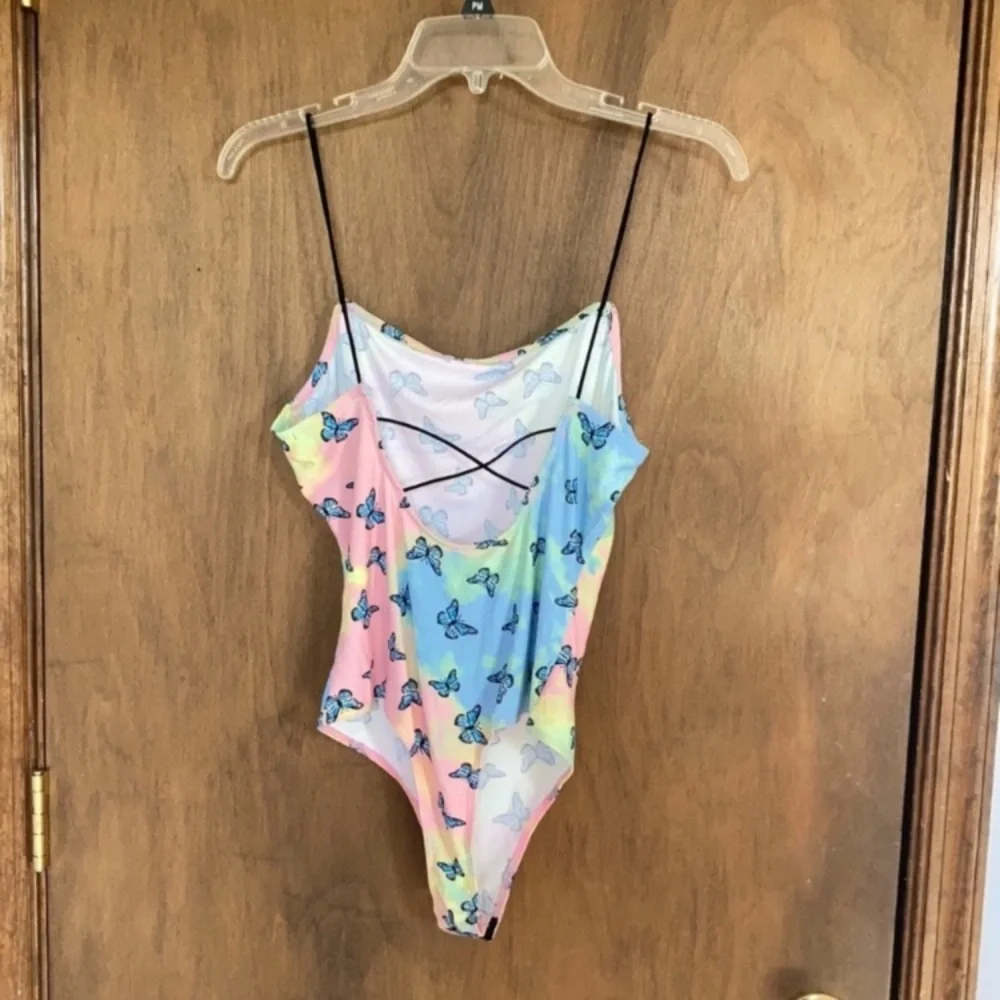 3/$12 Rue21 Butterfly tie dye print bodysuit w stretch criss cross casual boho - Picture 4 of 16